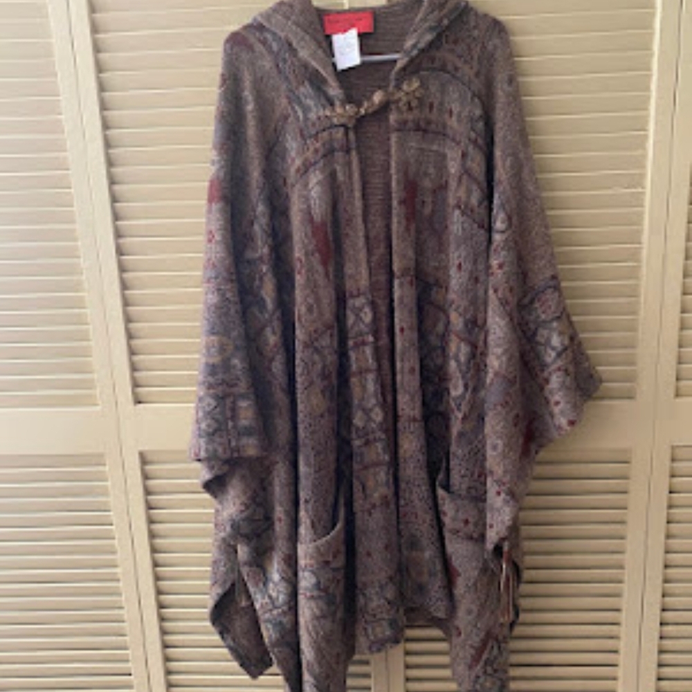 Emanuel Ungaro Paris VTG Olive Tapestry Hooded Pancho Coat